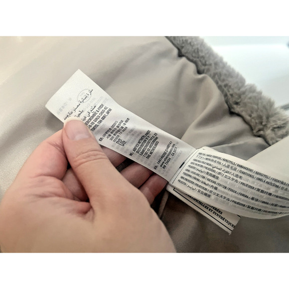 Abercrombie A&F Mini Puffer Women's M Gray Faux Fur Cropped Winter Coat Jacket - Picture 6 of 10